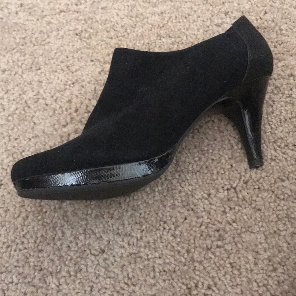 Shoes heel booties